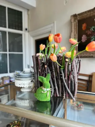Wij hebben weer lekker opgeladen en zijn weer terug 🙋‍♀️. 
⠀⠀⠀⠀⠀⠀⠀⠀⠀
Wij zijn weer druk aan het experimenteren en bakken en om daar iets meer ruimte voor te hebben, hebben we AANGEPASTE OPENINGSTIJDEN in februari. Op donderdag zijn we GESLOTEN, afhalen op afspraak kan in overleg. 
⠀⠀⠀⠀⠀⠀⠀⠀⠀
Woensdag, vrijdag en zaterdag zijn we er gewoon 💛. Loop je snel langs?
⠀⠀⠀⠀⠀⠀⠀⠀⠀
#quiche #quiches  #hartigetaart #hartigetaarten